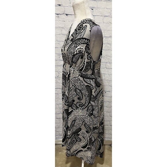 Ruby Rd. Black and White Floral Sleevless Maxi Dress Size Petite Large - Picture 3 of 6